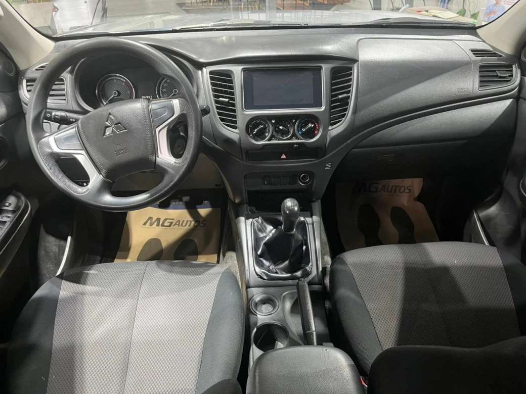 imagen 0 de vehiculo con id 2135